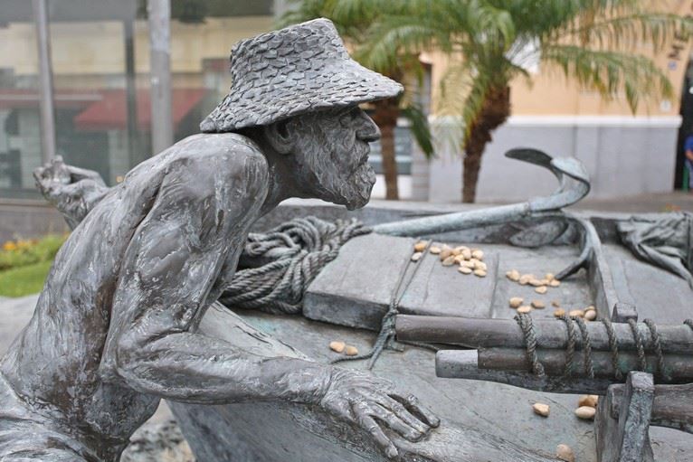 The fragment of sculpture at the entrance of Mercado Municipal Nuestra Senora de Africa, Santa Cruz de Tenerife, Canarias, Spain