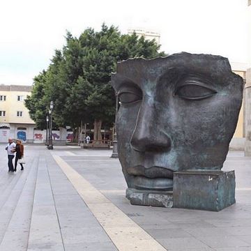 Impressive Sculpture near Teatro Guimera, Santa Cruz de Tenerife, Canarias, Spain