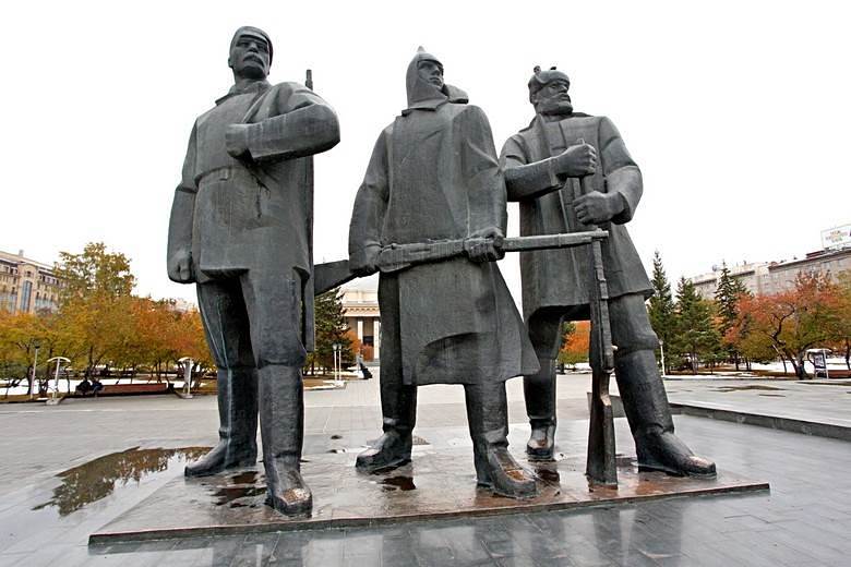 Heroes of the Great October Revolution is dedicated, Novosibirsk, Russia